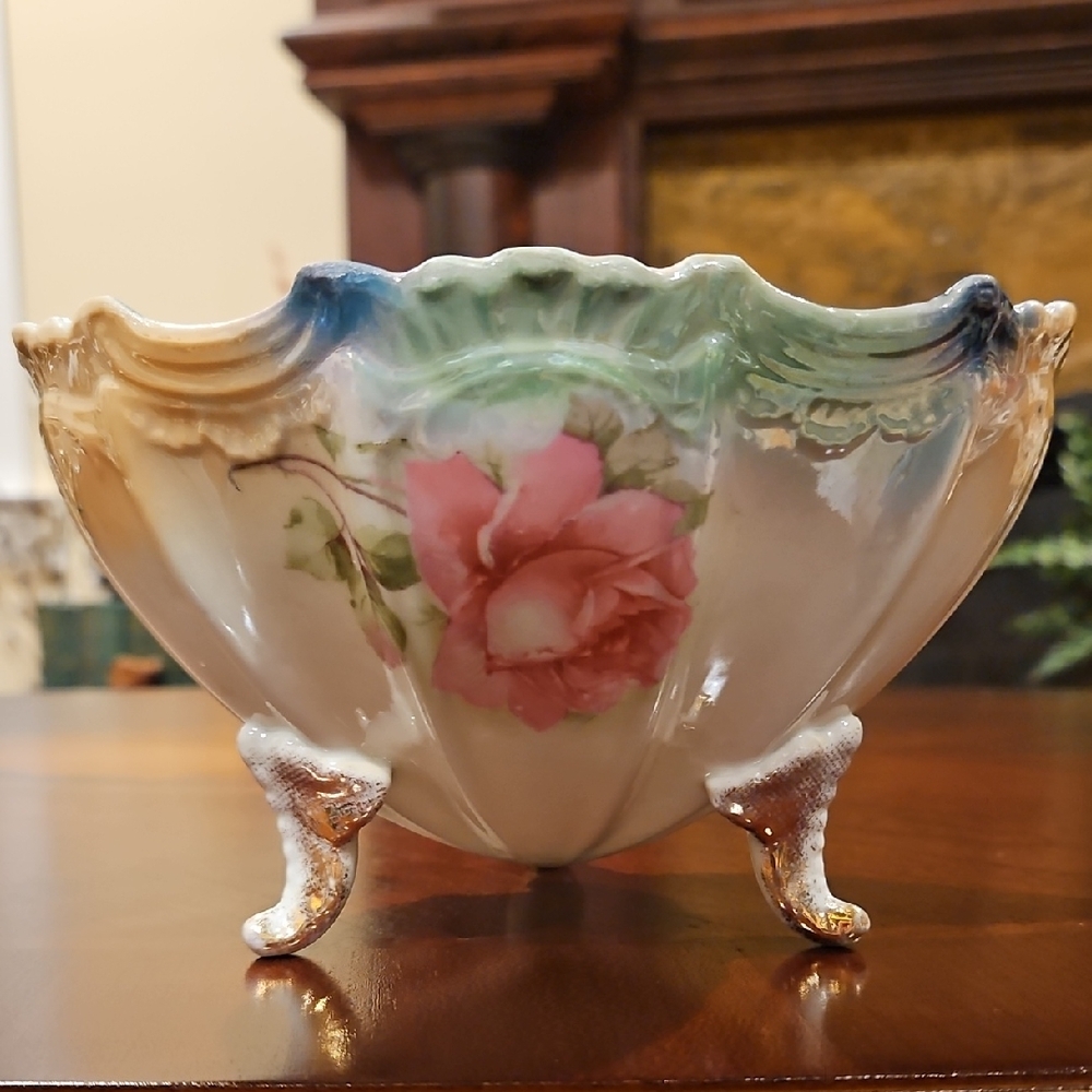Elegant Footed Bowl with Handpainted Roses and Gold Accents